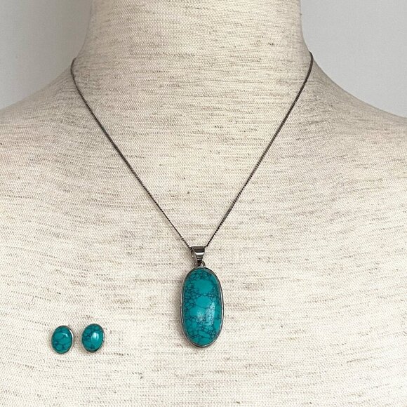 Sterling Silver 925 Oval Dyed Howlite Faux Turquoise Necklace & Earring Set - Picture 2 of 16